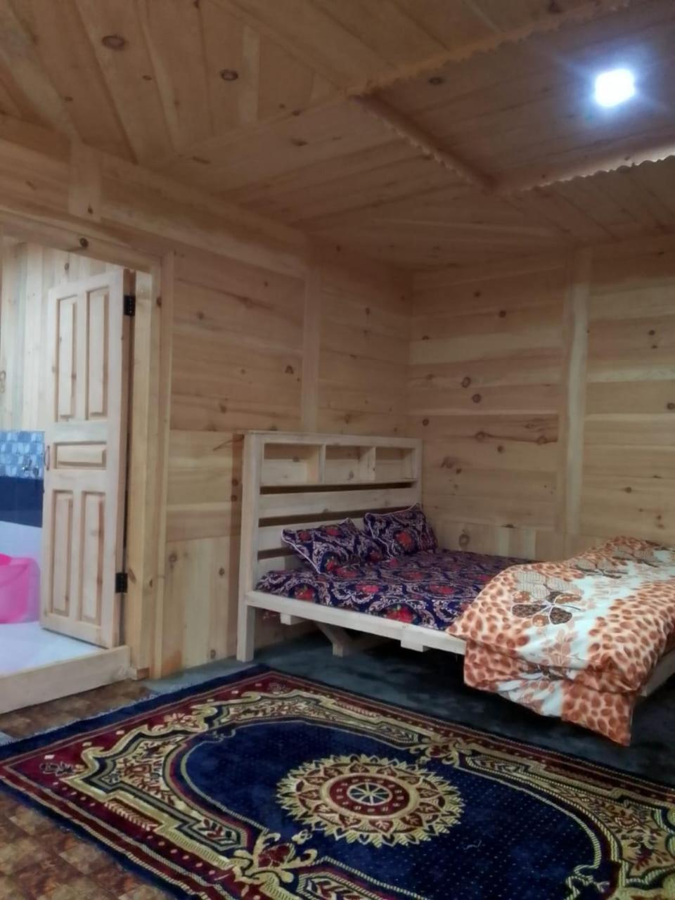 Riverbank Hotel Taobut Neelum Valley Azad Kashmir Taobat 외부 사진